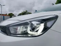 Gebraucht Kia Rio Vision 101 PS (74 kW) 2023 Weiß Limousine