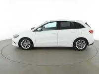 Gebraucht Mercedes B200 Progressive 163 PS (119 kW) 2022 Weiß Kleinwagen