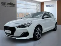 Gebraucht Hyundai i30 Premium 140 PS (102 kW) 2020 Weiß Limousine