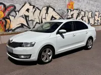 Gebraucht Skoda Rapid 125 PS (91 kW) 2015 Weiß Kleinwagen