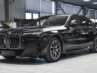 Gebraucht BMW 740 M Sport 286 PS (210 kW) 2024 Black sapphire metallic Limousine