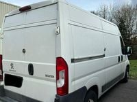 Gebraucht Peugeot Boxer 150 PS (110 kW) 2014 Weiß Van