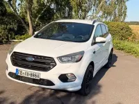 Gebraucht Ford Kuga ST-Line 179 PS (131 kW) 2017 Weiß SUV