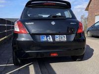 Gebraucht Suzuki Swift Basic 94 PS (69 kW) 2013 Schwarz Kleinwagen