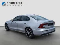 Gebraucht Volvo S60 Plus 197 PS (144 kW) 2023 Silver dawn Limousine
