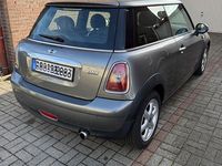Gebraucht Mini ONE 98 PS (72 kW) 2010 Grau Kleinwagen