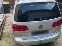 Gebraucht VW Touran 105 PS (77 kW) 2011 Silber Van / Kleinbus