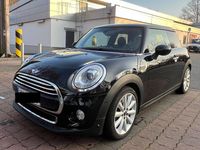 Gebraucht Mini Cooper 136 PS (100 kW) 2017 Schwarz Kleinwagen