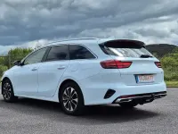Gebraucht Kia Ceed Sportswagon Vision 141 PS (103 kW) 2022 Weiß Kombi