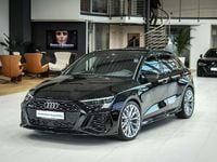 Gebraucht Audi RS3 Sport 400 PS (294 kW) 2023 Mythosschwarz metallic Limousine