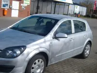 Usata Opel Astra 90 CV (66 kW) 2007 Argento Utilitaria