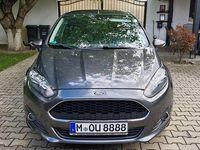 Gebraucht Ford Fiesta Celebration 101 PS (74 kW) 2016 Grau Kleinwagen