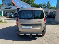 Gebraucht Dacia Dokker Stepway 95 PS (69 kW) 2019 Beige Van / Kleinbus