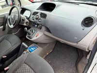 Gebraucht Renault Kangoo Authentique 87 PS (63 kW) 2010 Weiß Van / Kleinbus
