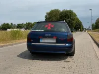 Gebraucht Audi A6 165 PS (121 kW) 2001 Blau Kombi