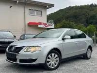 Gebraucht VW Passat 105 PS (77 kW) 2009 Silber Limousine