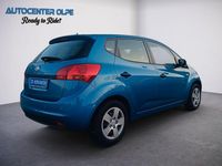 Gebraucht Kia Venga 125 PS (91 kW) 2010 Blau Kleinwagen