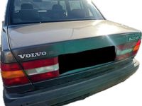 Second-hand Volvo 940 85 CP (62 kW) 1987 Negru Berlinǎ