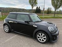 Gebraucht Mini Cooper 143 PS (105 kW) 2014 Schwarz Kleinwagen