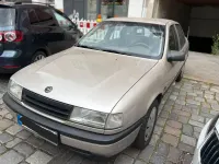 Gebraucht Opel Vectra 116 PS (85 kW) 1989 Gold Kleinwagen