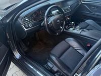 Gebraucht BMW 520 184 PS (135 kW) 2012 Grau Kombi