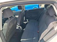 Gebraucht VW Golf V 105 PS (77 kW) 2006 Silber Kleinwagen