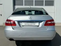 Usata Mercedes E200 Elegance 184 CV (135 kW) 2012 Argento Berlina