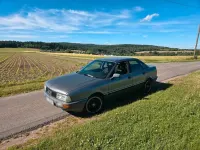 Gebraucht Audi 90 Comfort 136 PS (100 kW) 1987 Grau Limousine