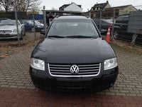 Gebraucht VW Passat Basis 101 PS (74 kW) 2001 Black magic perleffekt Kombi