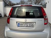 Gebraucht Suzuki Splash Comfort 86 PS (63 kW) 2010 Silber Kleinwagen