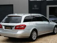Gebraucht Mercedes E250 204 PS (150 kW) 2011 Silber Limousine