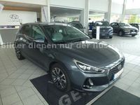 Gebraucht Hyundai i30 Premium 140 PS (102 kW) 2017 Grau metallic Limousine