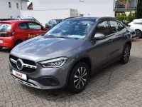 Gebraucht Mercedes GLA200 Style 150 PS (110 kW) 2022 Grau SUV