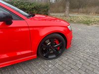 Gebraucht Audi RS3 Sport 400 PS (294 kW) 2018 Rot Limousine
