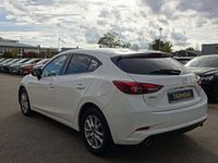 Gebraucht Mazda 3 Exclusive-Line 120 PS (88 kW) 2018 Purweiss Limousine