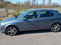 Gebraucht Opel Astra 90 PS (66 kW) 2004 Grau Limousine