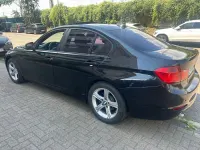 Gebraucht BMW 320 184 PS (135 kW) 2013 Schwarz Limousine