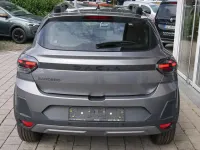 Neu Dacia Sandero Extreme 110 PS (80 kW) 2026 Metalliclackierung dolomitgr Limousine