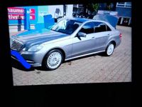 Gebraucht Mercedes E220 170 PS (125 kW) 2012 Silber Limousine