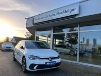 Gebraucht VW Polo Move 110 PS (80 kW) 2024 Weiß Limousine