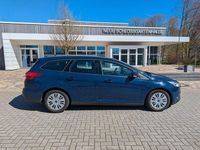 Gebraucht Ford Focus Business Edition 120 PS (88 kW) 2016 Blau Kombi