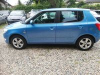 Gebraucht Skoda Fabia Fresh 86 PS (63 kW) 2013 Denimblau metallic Kleinwagen