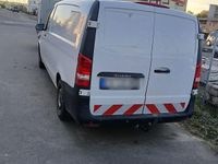 Usado Mercedes Vito 115 HP (84 kW) 2015 Branco Van