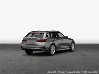 Neu BMW 330 Sport Line 184 PS (135 kW) 2026 Grau (m brooklyn grau metallic) Kombi