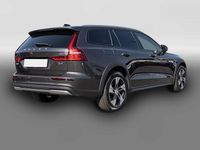 Gebraucht Volvo V60 CC Ultimate 197 PS (144 kW) 2023 Grau Kombi