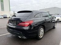 Gebraucht Mercedes CLA180 Shooting Brake Night 122 PS (89 kW) 2017 Schwarz Kombi