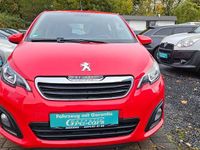Gebraucht Peugeot 108 Active 69 PS (50 kW) 2015 Rot Limousine