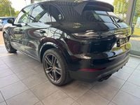 Gebraucht Porsche Cayenne 340 PS (250 kW) 2023 Schwarz SUV
