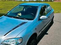 Gebraucht Opel Astra 75 PS (55 kW) 2000 Silber Limousine