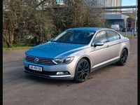 Gebraucht VW Passat 120 PS (88 kW) 2018 Grau Limousine